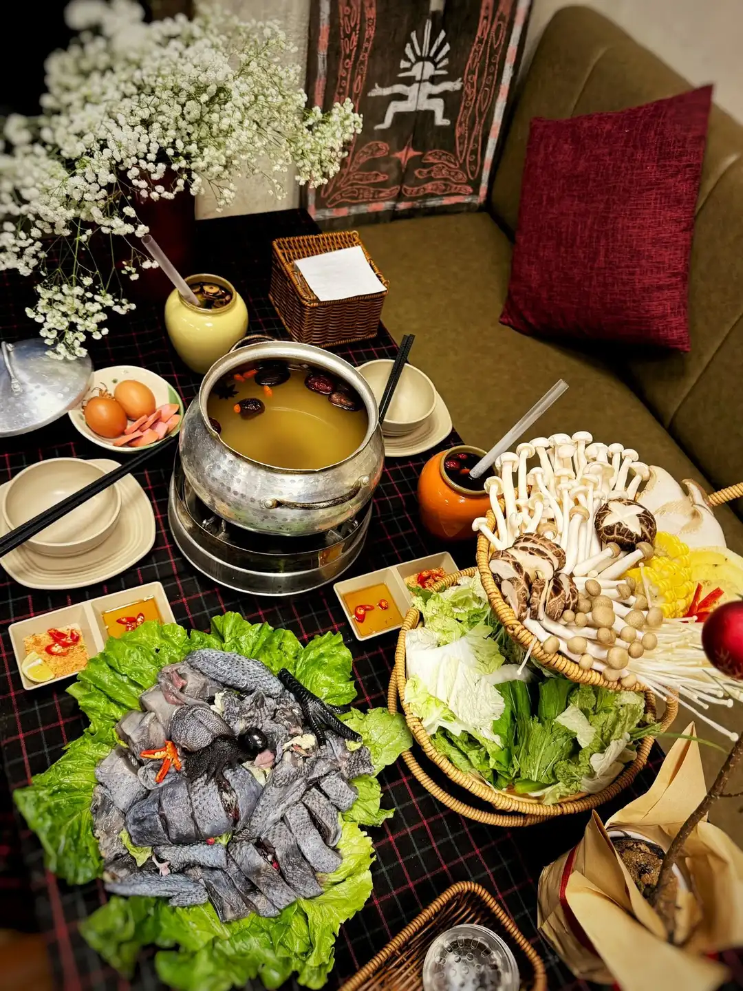Nhà hàng Hang Chú - Tà Xùa