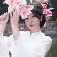 Lê Hà Thương
