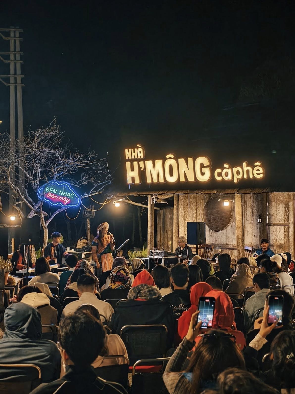 Nhà H'Mông 3