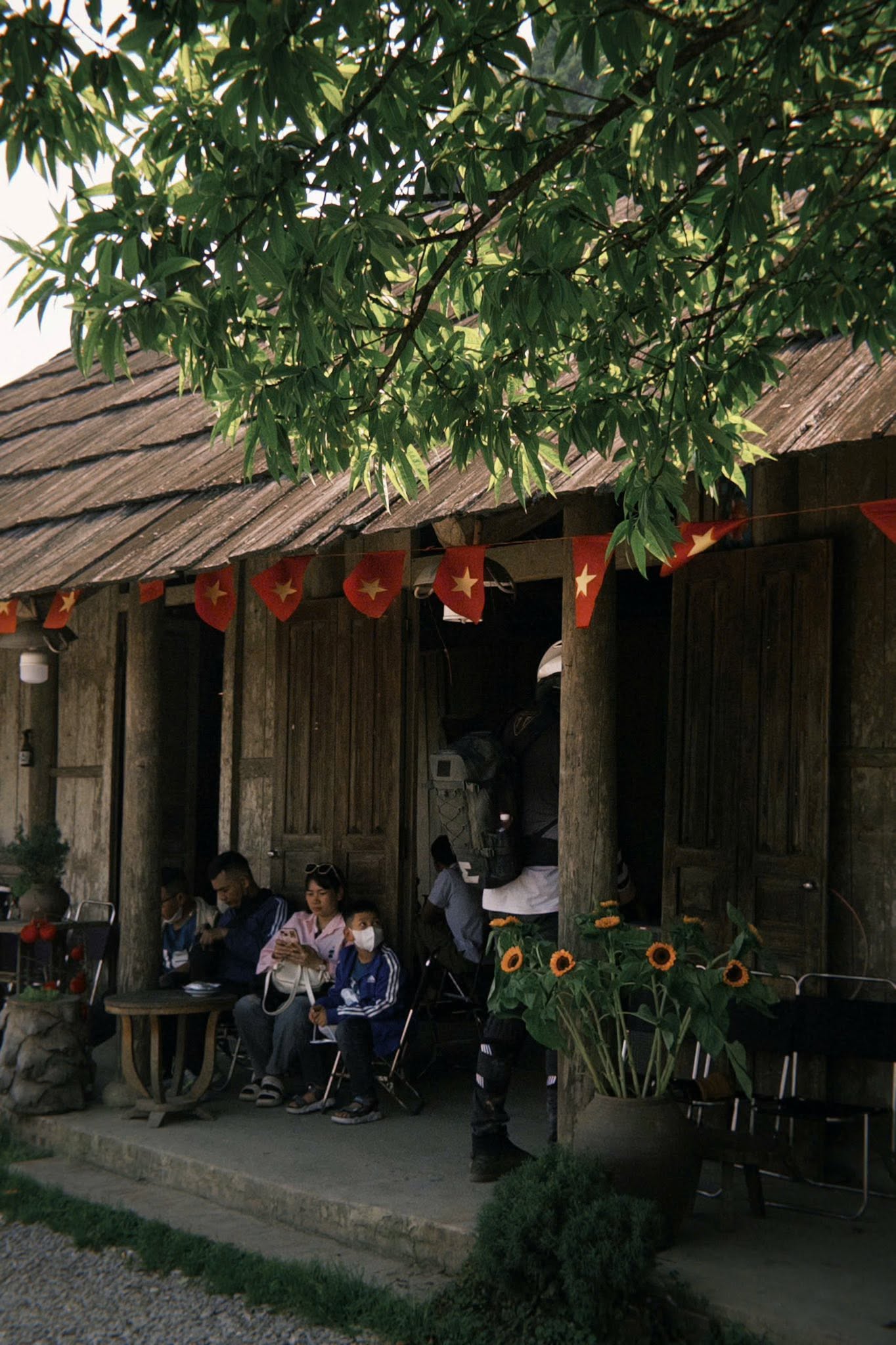 Nhà H'Mông 5