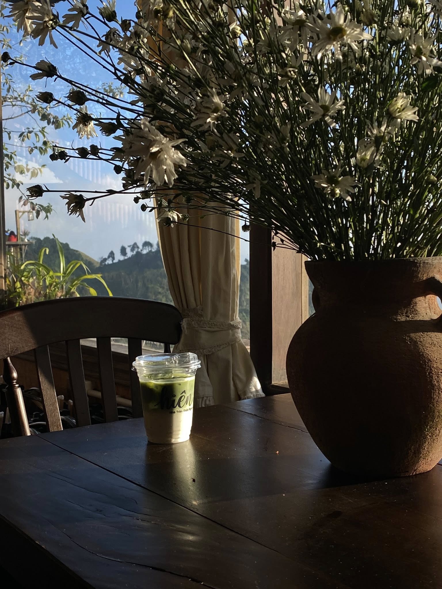 Hiên 4