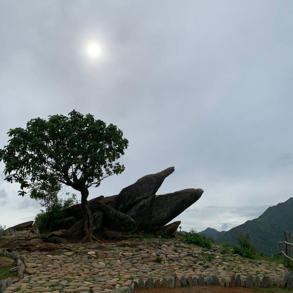 Mỏm Cá Heo 2