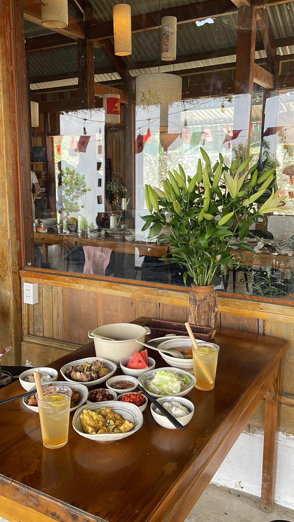 Bếp ăn Xuân Thì Tà Xùa 3