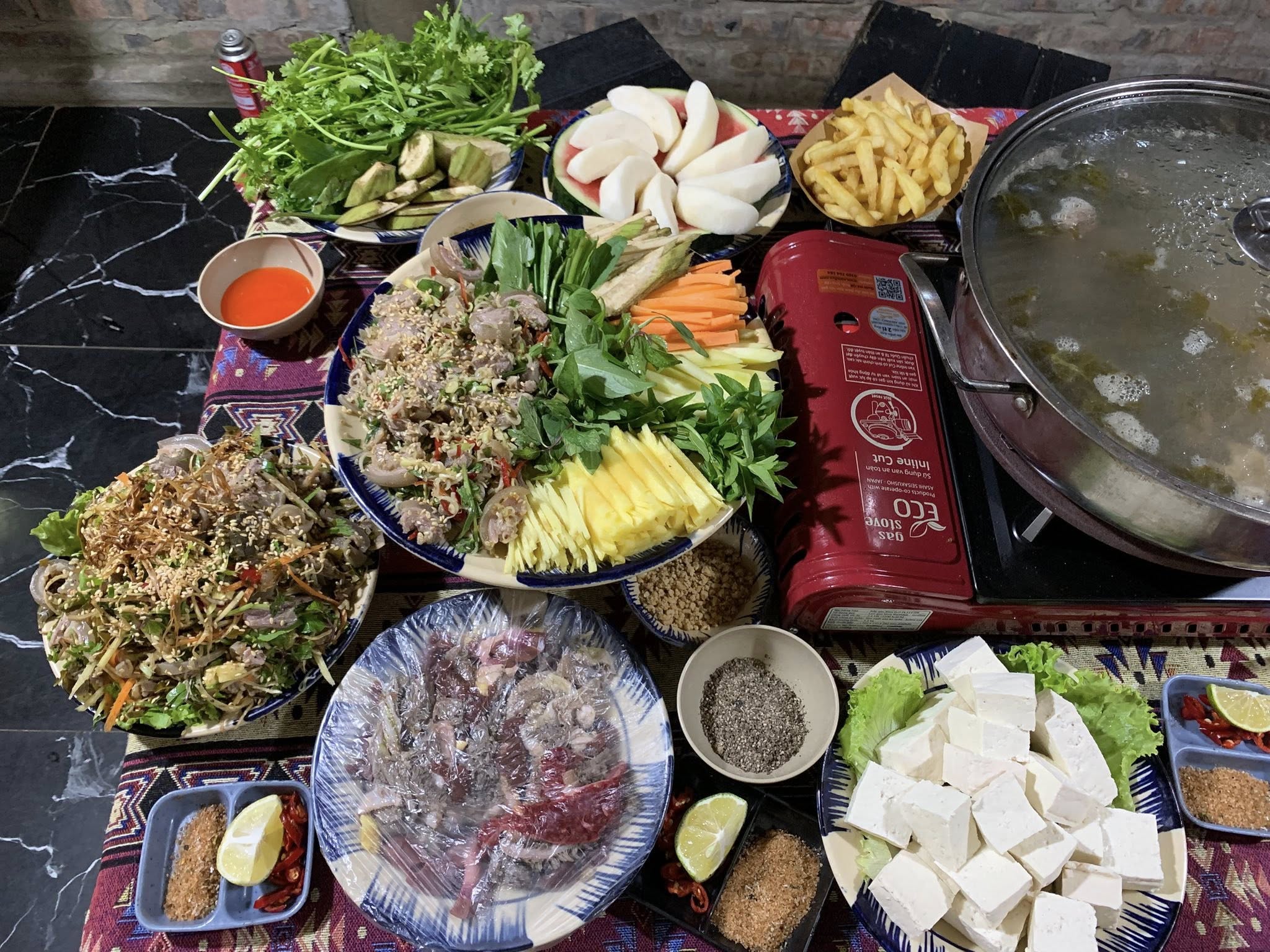 Nhà Hàng Đồi Mây 3