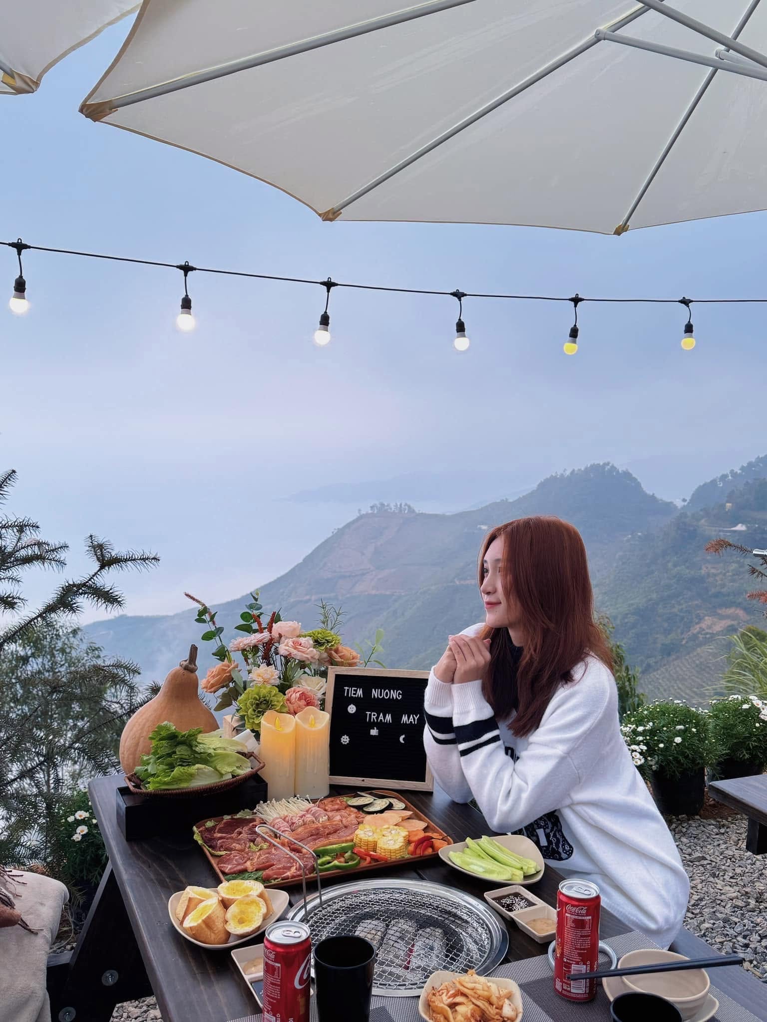 Tiệm lẩu nướng Trạm Mây 3