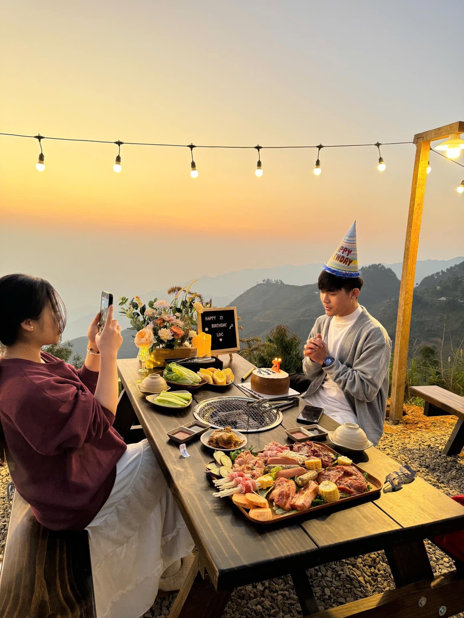 Tiệm lẩu nướng Trạm Mây 4