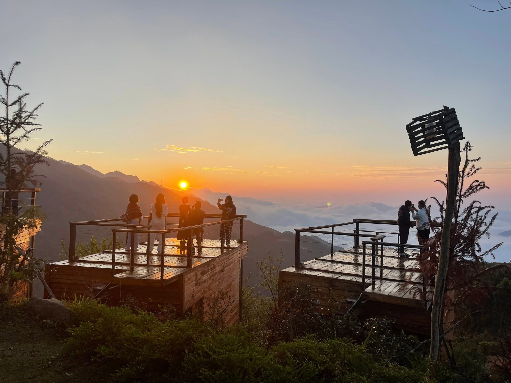 Cloud Valley Háng Đồng 2