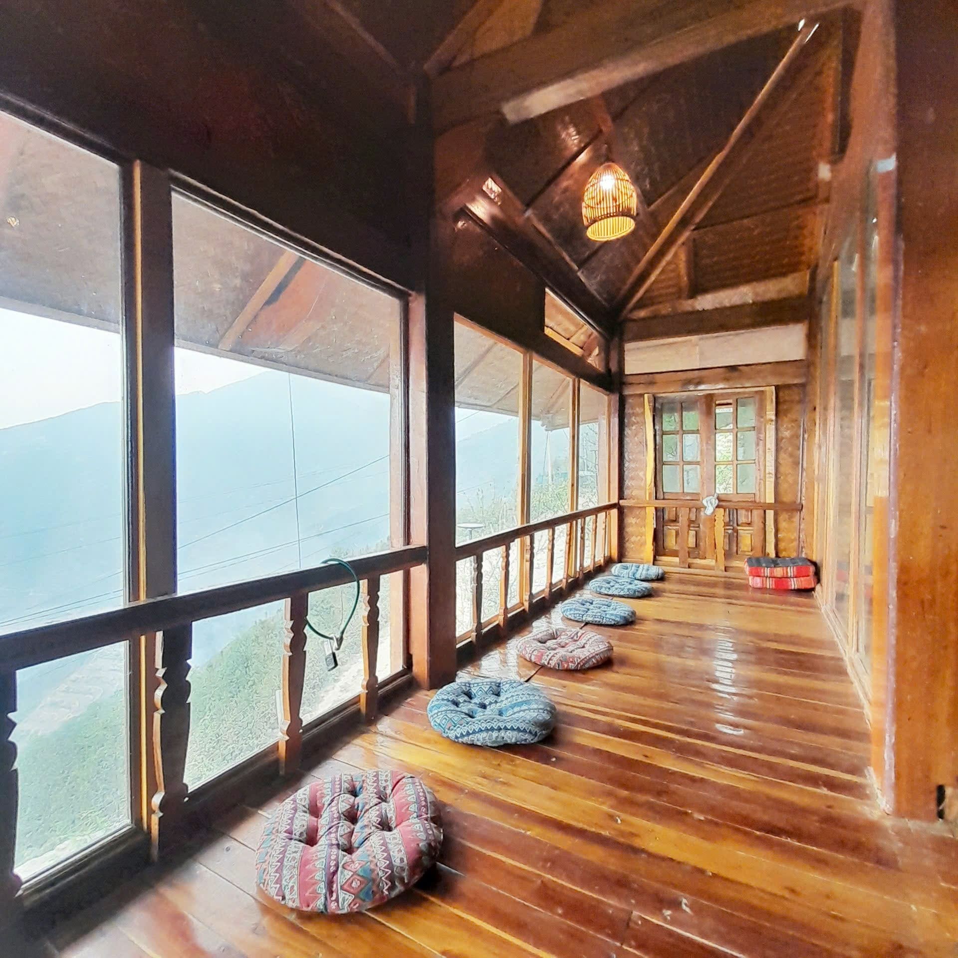 Cloud Valley Háng Đồng 18