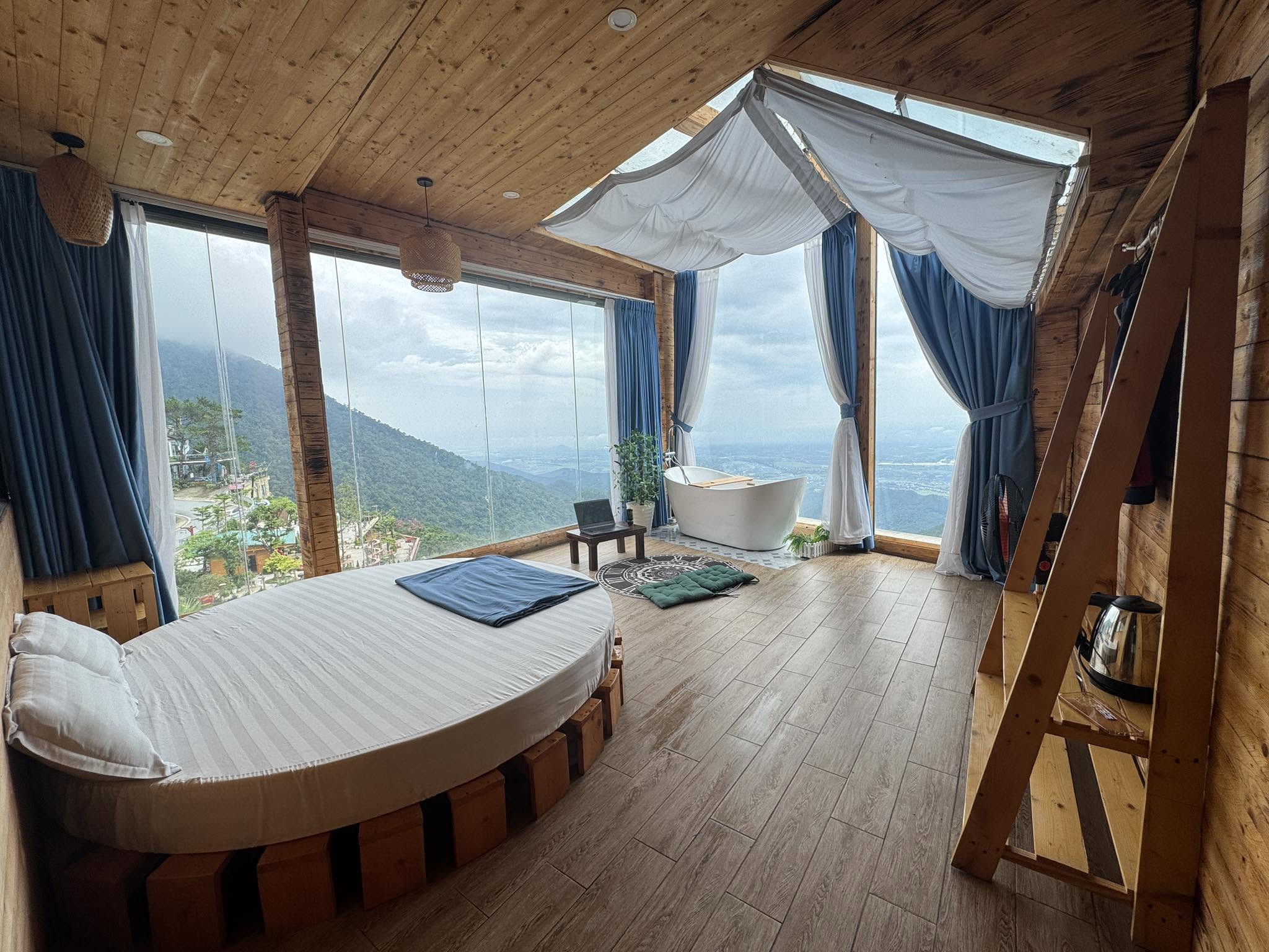 Nhà Dà Homestay Tà Xùa