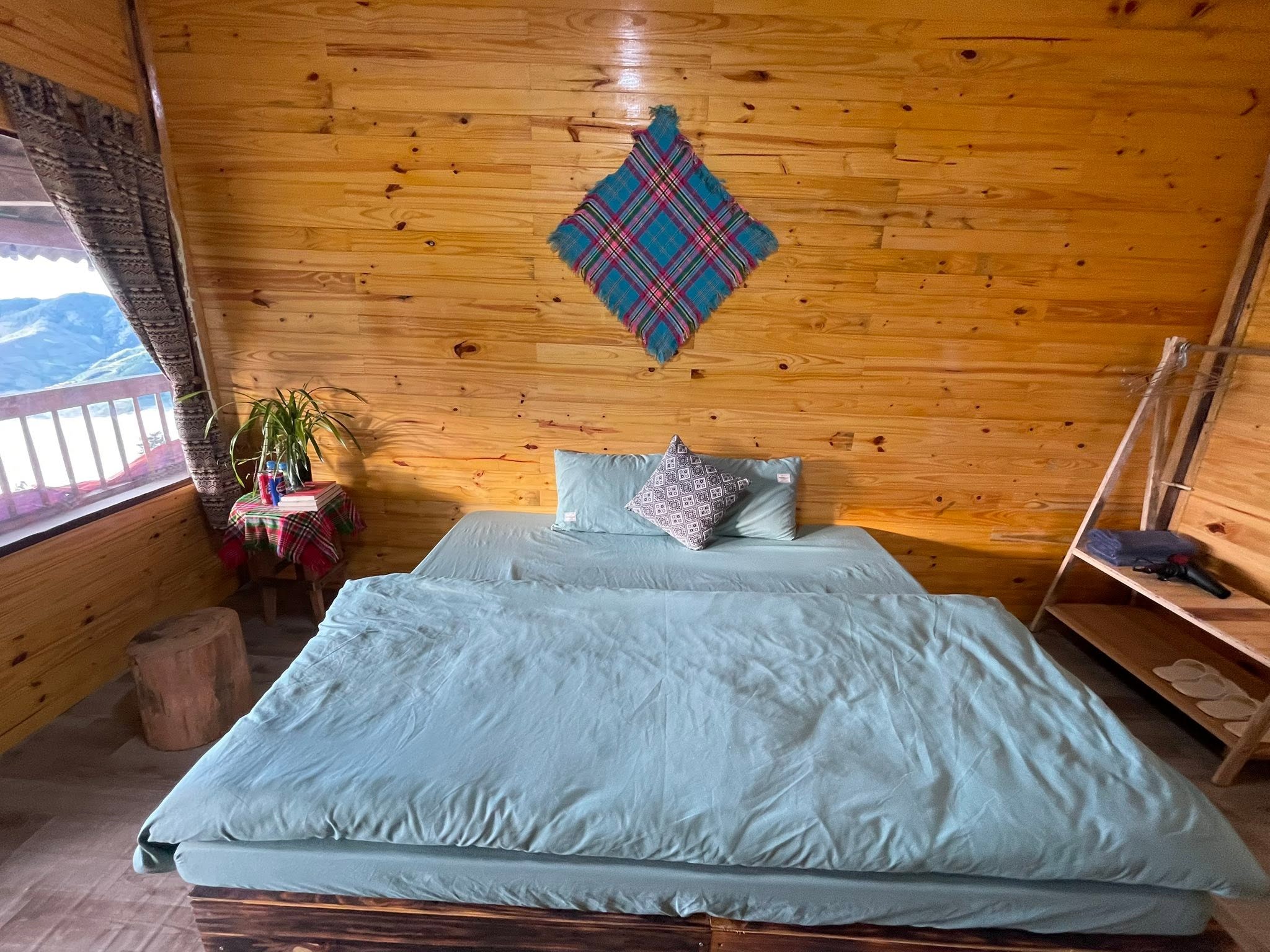 Vàng Pè Homestay - Sống lưng khủng long 4