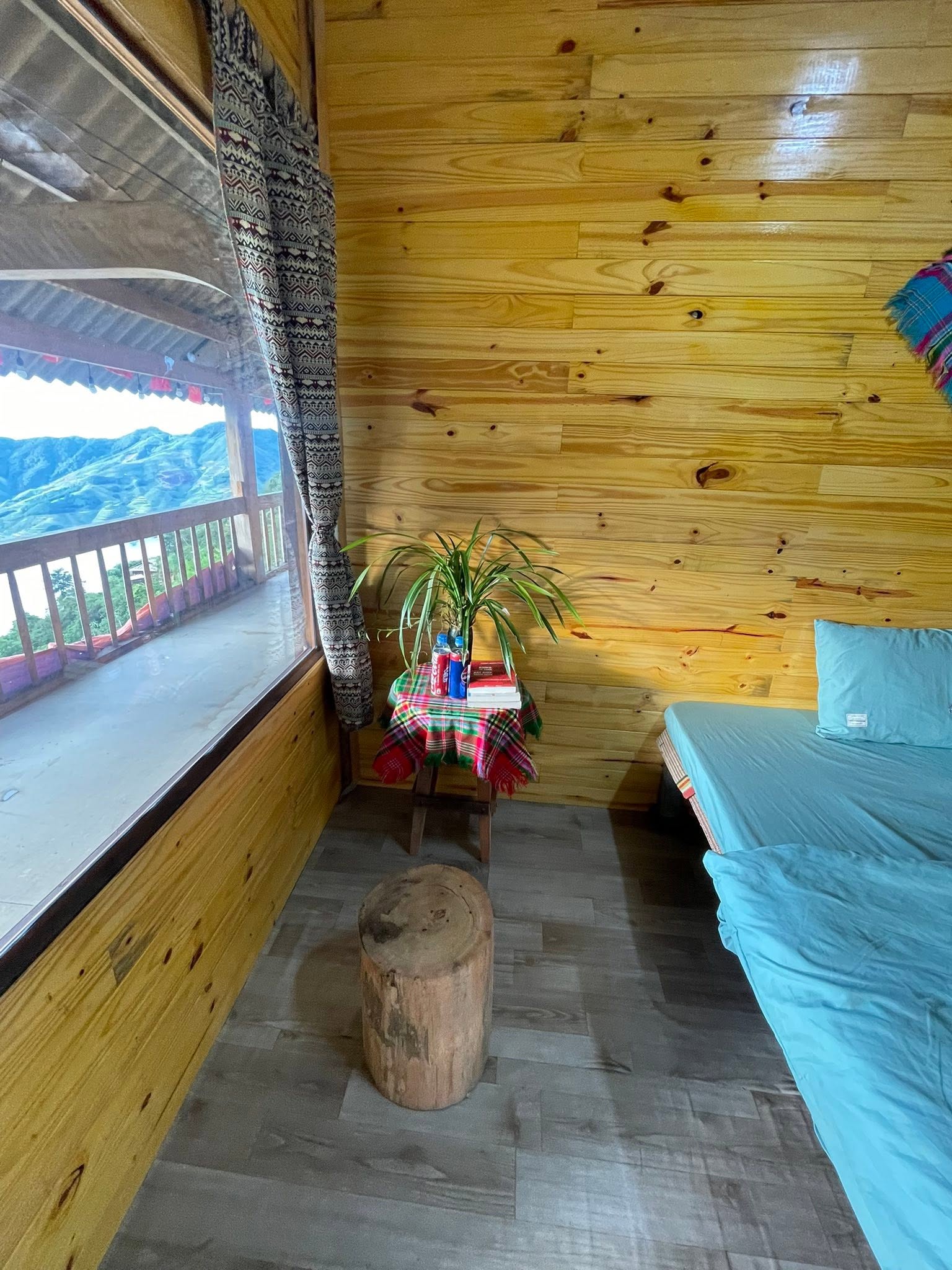 Vàng Pè Homestay - Sống lưng khủng long 5