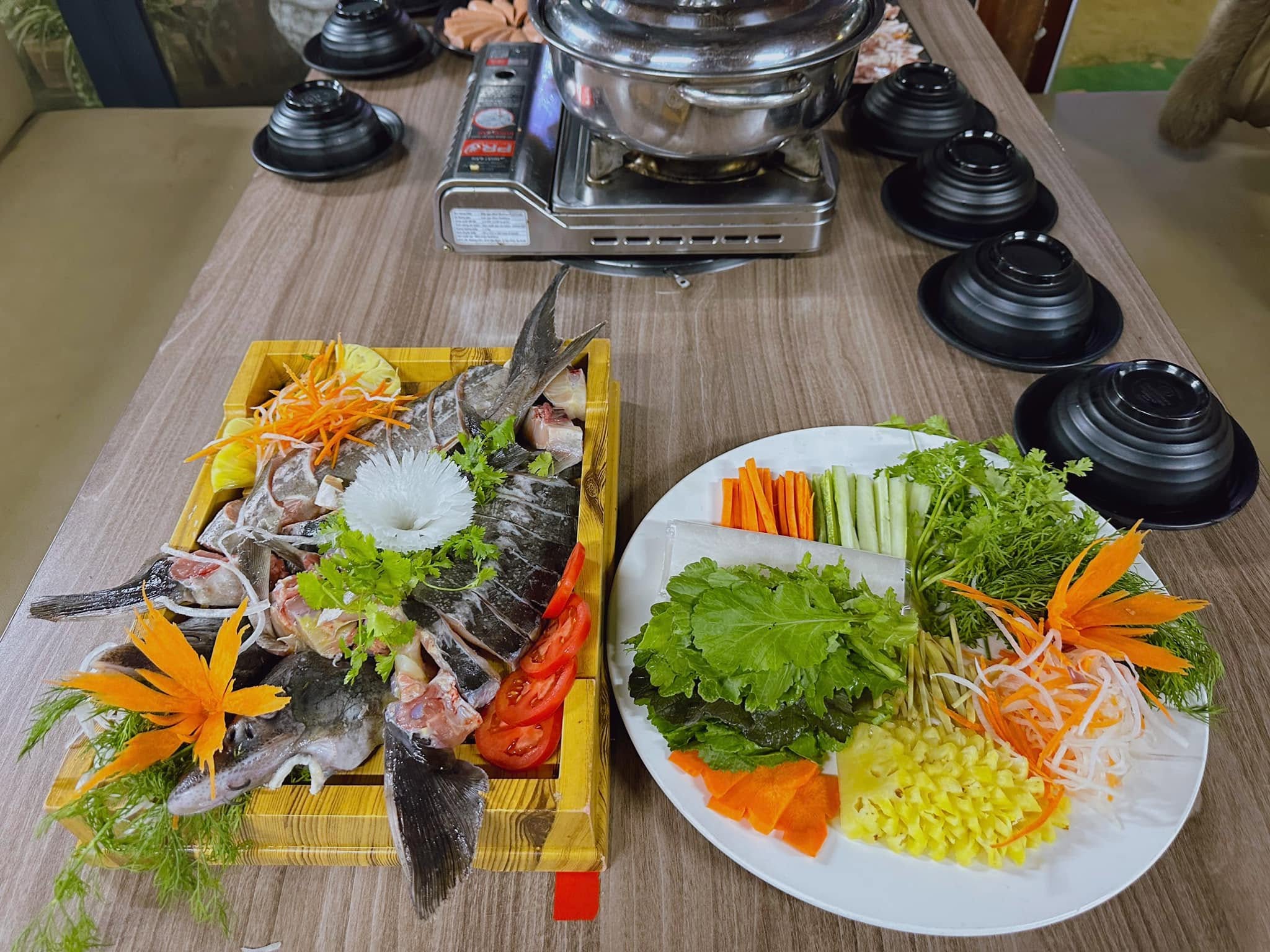 Vua Lẩu - Nướng Tà Xùa 10